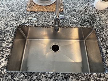 Deep farm style or dual bowl kitchen sink