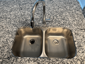 Deep farm style or dual bowl kitchen sink