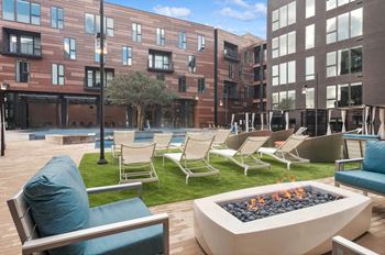 Podium pool deck & convertible infinity spa