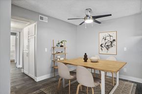 El Cajon apartment for rent - Model dining room