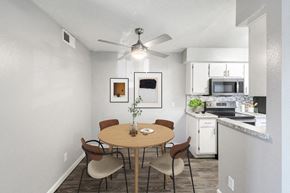 Oro Valley apartment for rent - Model dining area