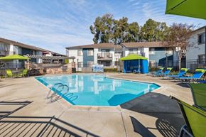 El Cajon apartment for rent - Swimming pool and pool deck
