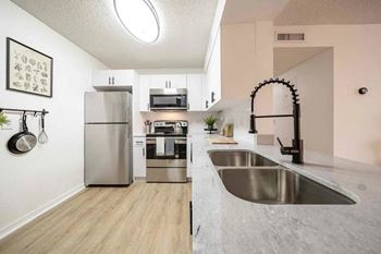 Double sided kitchen sink