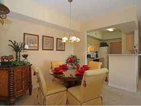 Leesburg apartment for rent - Dining Area at Arbours at Silver Lake, Leesburg, FL, 34788