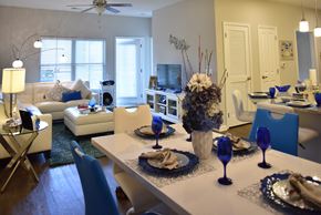 Ocoee apartment for rent - Dining Space at Arbours at Crown Point, Ocoee, Florida