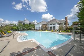 Rosedale apartment for rent - Pool View at The Apartments at Cambridge Court, Rosedale