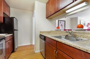 Fairfax apartment for rent - Granite Countertop at The Courts at Fair Oaks, Virginia, 22030