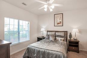 Slidell apartment for rent - Bedroom at Greenbrier Estates, Slidell, LA, 70460
