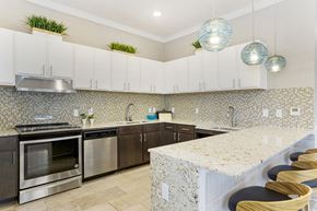 Lafayette apartment for rent - Kitchen at La Veranda at Polly Lane Apartments,Lafayette, Louisiana