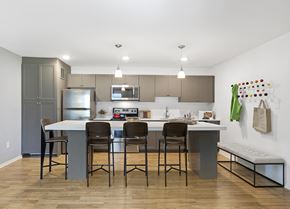Plainsboro Township apartment for rent - Dining at Quail Ridge, New Jersey, 08536