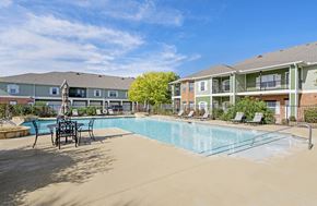 Shreveport apartment for rent - Swimming pool at Reflections of Island Park Apartments, Louisiana