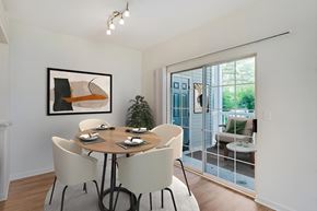 Williamsburg apartment for rent - Dining Room at Spotswood Commons, Williamsburg, 23188