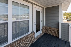 Cedar Rapids townhouse for rent - the front porch of a house with a door