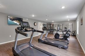 Columbus apartment for rent - the gym at the estates townhomes