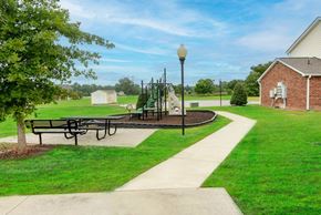 Kingstree apartment for rent - a picnic area with a playground in the background