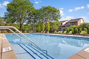 Grand Rapids townhouse for rent - Resort-style Swimming Pool and Deck