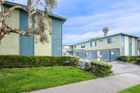 Torrance apartment for rent - the building in which the apartment is located