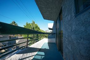 Los Angeles apartment for rent - the balcony of the building has a view of the city