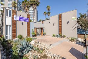 Long Beach apartment for rent - 633 East 1st Street outside