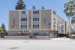 Los Angeles apartment for rent - A building with a sign that says Hooover House on it.