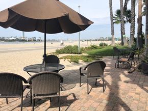 Long Beach apartment for rent - 7th Place  patio