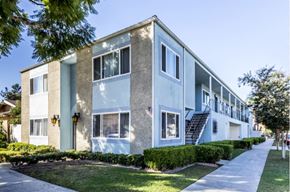 Long Beach apartment for rent - Building exterior