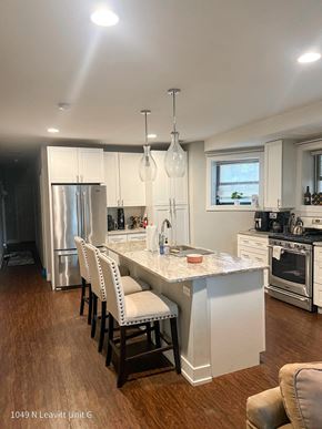 Chicago apartment for rent - a look at the kitchen from the living room
