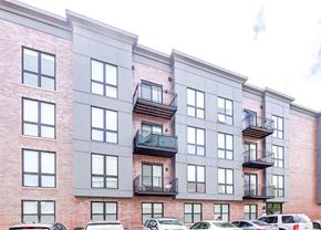 Chicago apartment for rent - the building in which the apartment is located