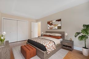 Winnetka townhouse for rent - 3 Bed Townhouse Winnetka