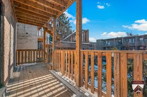Chicago apartment for rent - private balconies