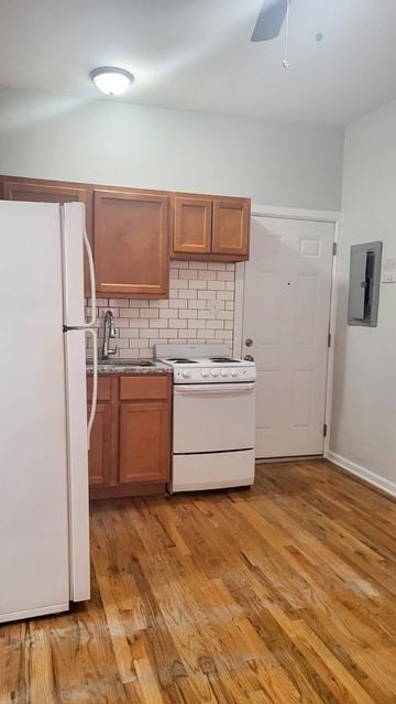 Chicago apartment for rent - 847-57 N. Oakley Blvd./2255 W. Iowa St.