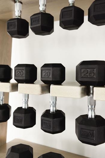 Gym with free weights, cardio machines & yoga