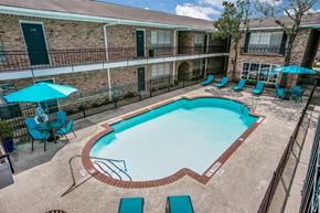 Houston apartment for rent - Aerial Pool View at Bellaire Oaks Apartments, Houston, TX, 77096