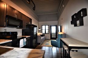 La Crosse apartment for rent - Hub | Studio | Efficiency | Kitchen | Dining Area | Three Sixty Real Estate