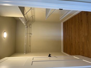 Canterbury | large closets