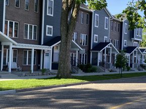 River Falls townhouse for rent - Milltown Residences | River Falls | Three Sixty