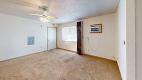 La Crosse apartment for rent - 414 N 11th #1 Living