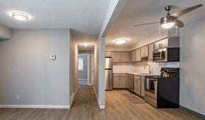 Brunswick apartment for rent - Spacious Layout