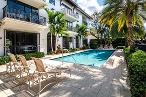 Coral Gables apartment for rent - Pool