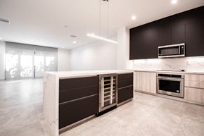 Miami townhouse for rent - Kitchen/Living Area