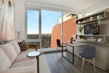 Light-filled living spaces