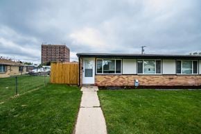 Denver apartment for rent - 5034 E 35th ave Exterior
