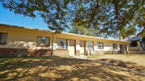 Aurora apartment for rent - Building
