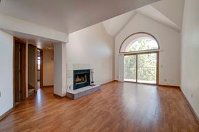 Boulder apartment for rent - 1085 Broadway #19 Living Room