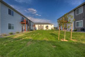 Greeley apartment for rent - additional photo for property listing at newly built south of the highway traditional 352 montauk highway