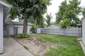 Denver apartment for rent - Yard