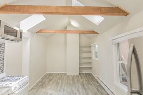 Boulder triplex for rent - 1839 Arapahoe #2 Kitchen and Living