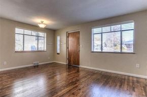 Denver apartment for rent - Living Room