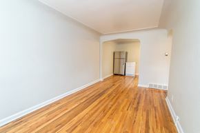 Edgewater apartment for rent - Living Room