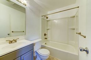 Boulder condo for rent - 2867 Sundown Lane #105 Bathroom